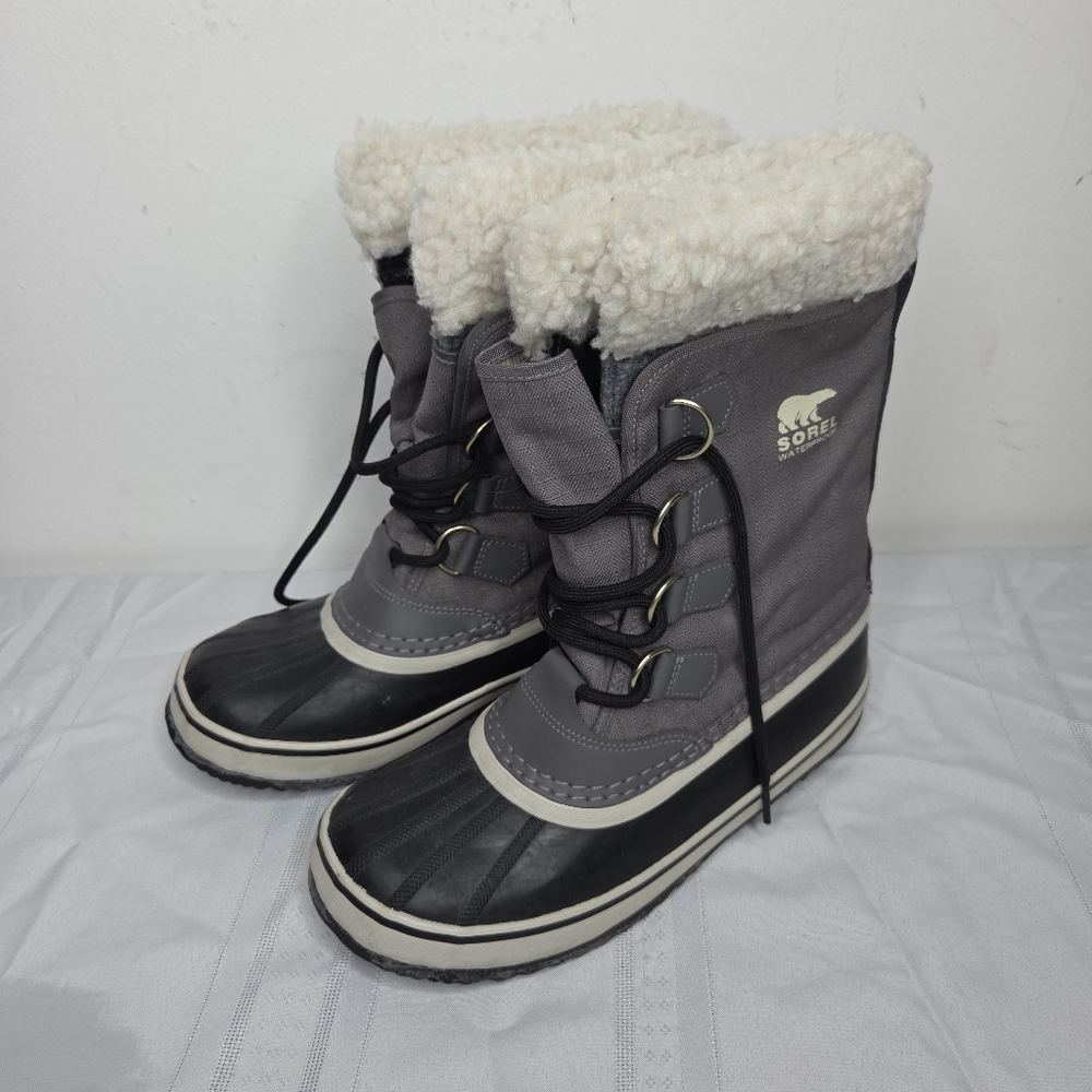 Sorel Winter Carnival Waterproof Women's Grey Boot Size 8M